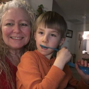 Meet your Posher, Gillian